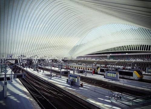 陇西新闻头条高铁站,交通枢纽新篇章，助力区域发展提速