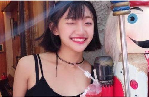 又一网红曝黑照,引发网友热议