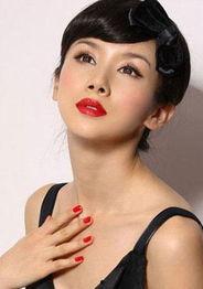 典雅女明星,揭秘典雅女明星的时尚魅力