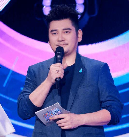 娱乐圈8月吃瓜群众是谁,揭秘“吃瓜群众”背后的神秘人物