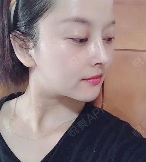 娱乐吃瓜酱不用做鼻子